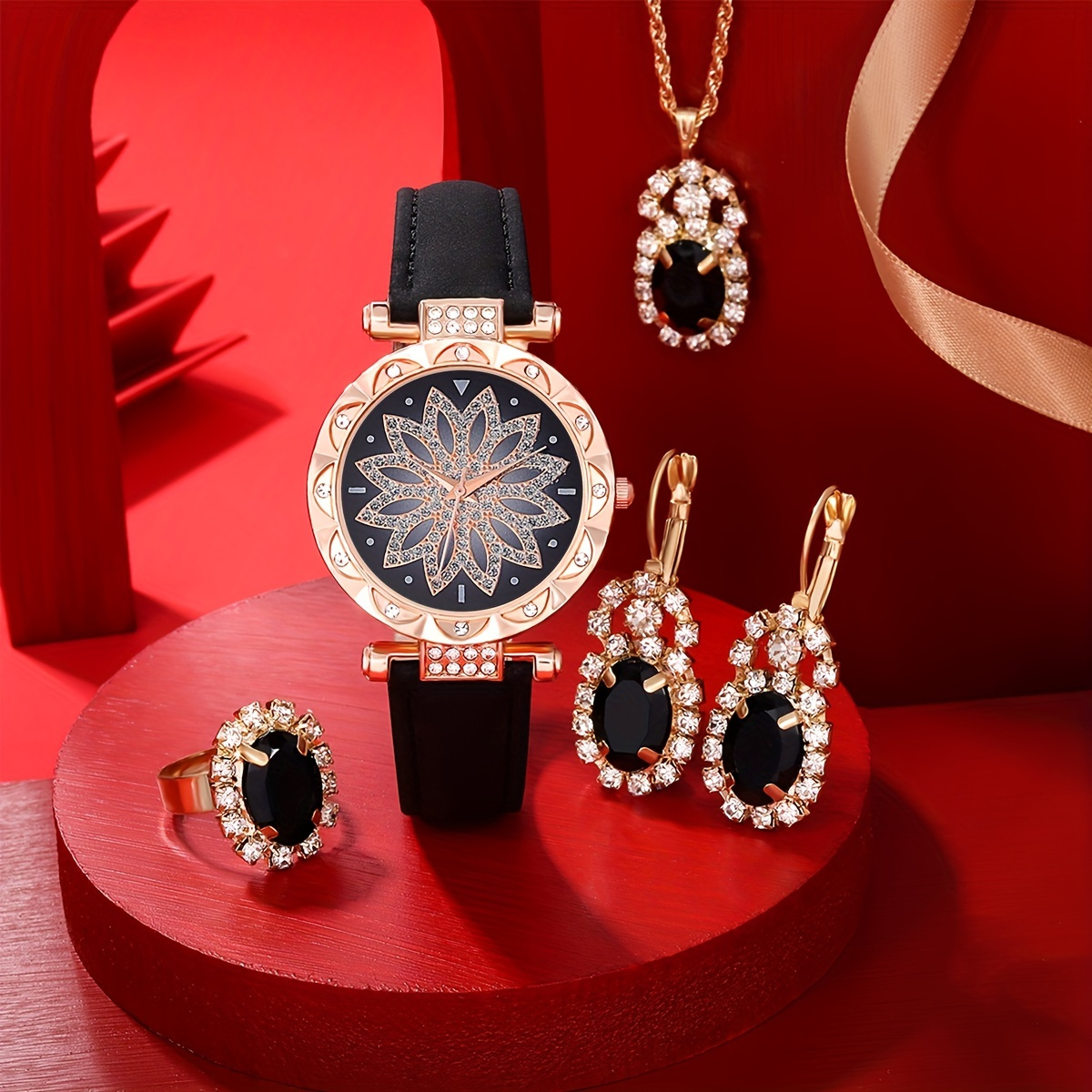 Luxury Watch Gift For Her - นาฬิกาควอตซ์หรูหราประดับเพชรเทียม ลายดอกไม้แวววาว สายหนัง PU พร้อมชุดเครื่องประดับ 4