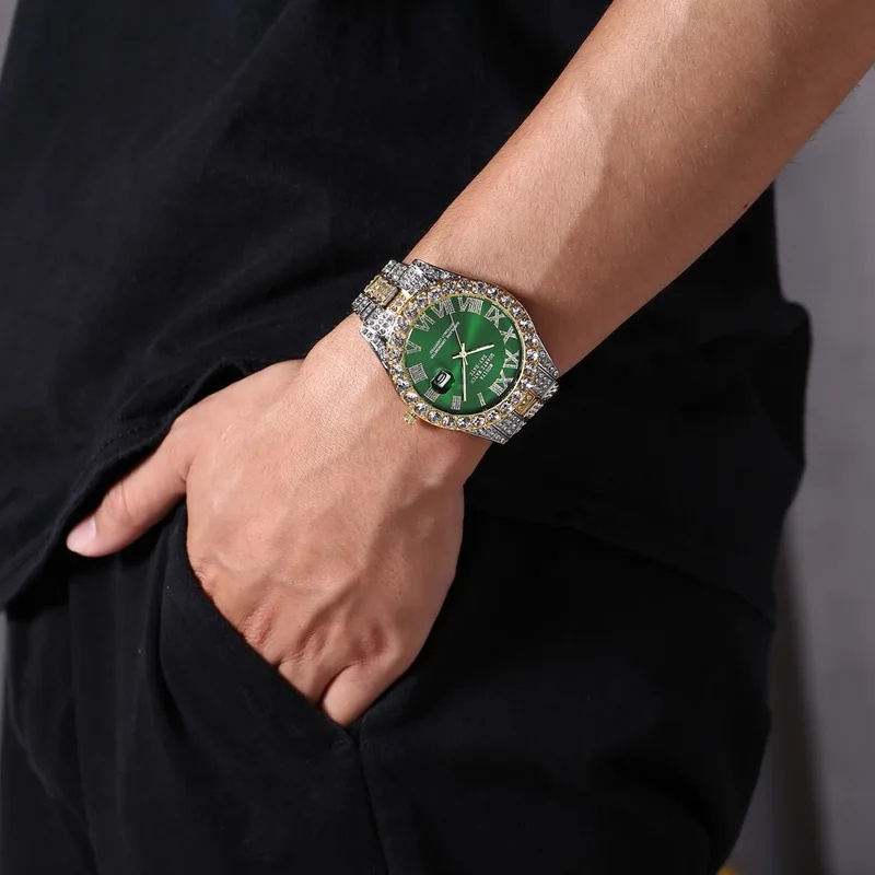 นาฬิกาควอตซ์หรูหราประดับเพชรทอ - Luxury Watch Iceberg บทวิจารณ์และราคา