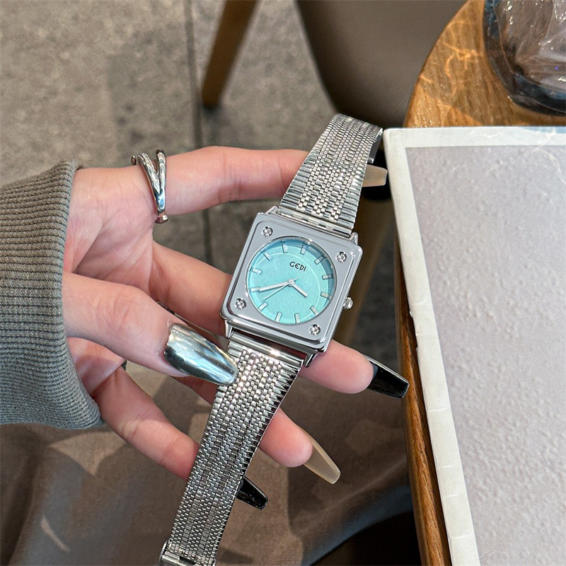 นาฬิกาข้อมือควอตซ์สำหรับผู้หญิ - Luxury Watch Gift For Her บทวิจารณ์และราคา