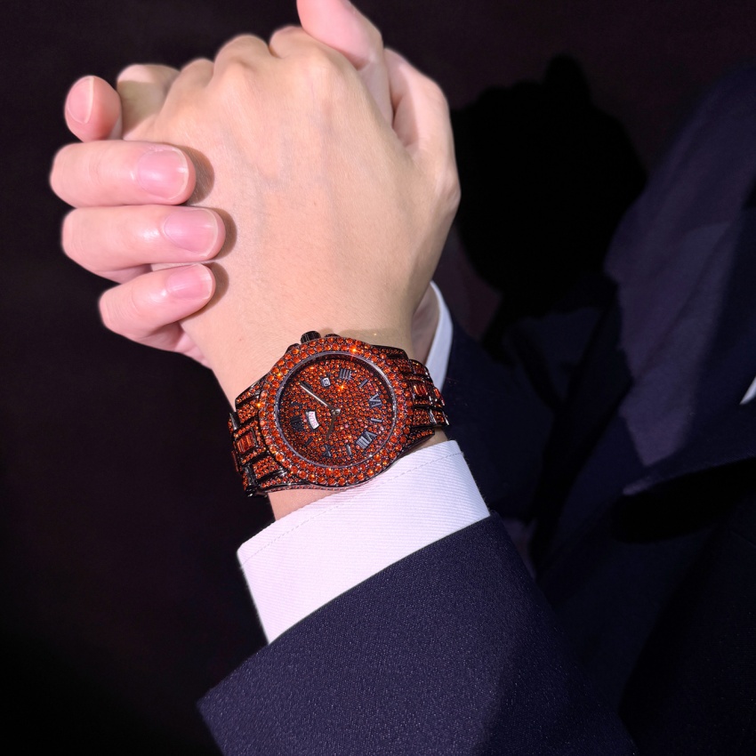 นาฬิกาข้อมือผู้ชายสุดหรูสไตล์ฮ - Luxury Watch Iceberg บทวิจารณ์และราคา