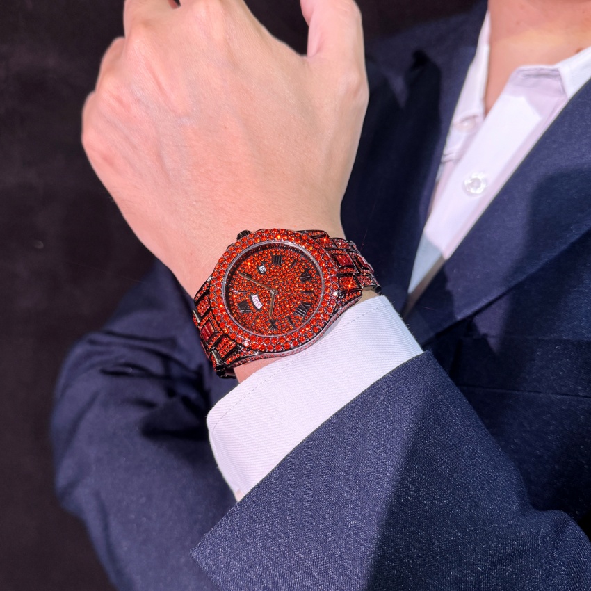 นาฬิกาข้อมือผู้ชายสุดหรูสไตล์ฮ - Luxury Watch Iceberg บทวิจารณ์และราคา