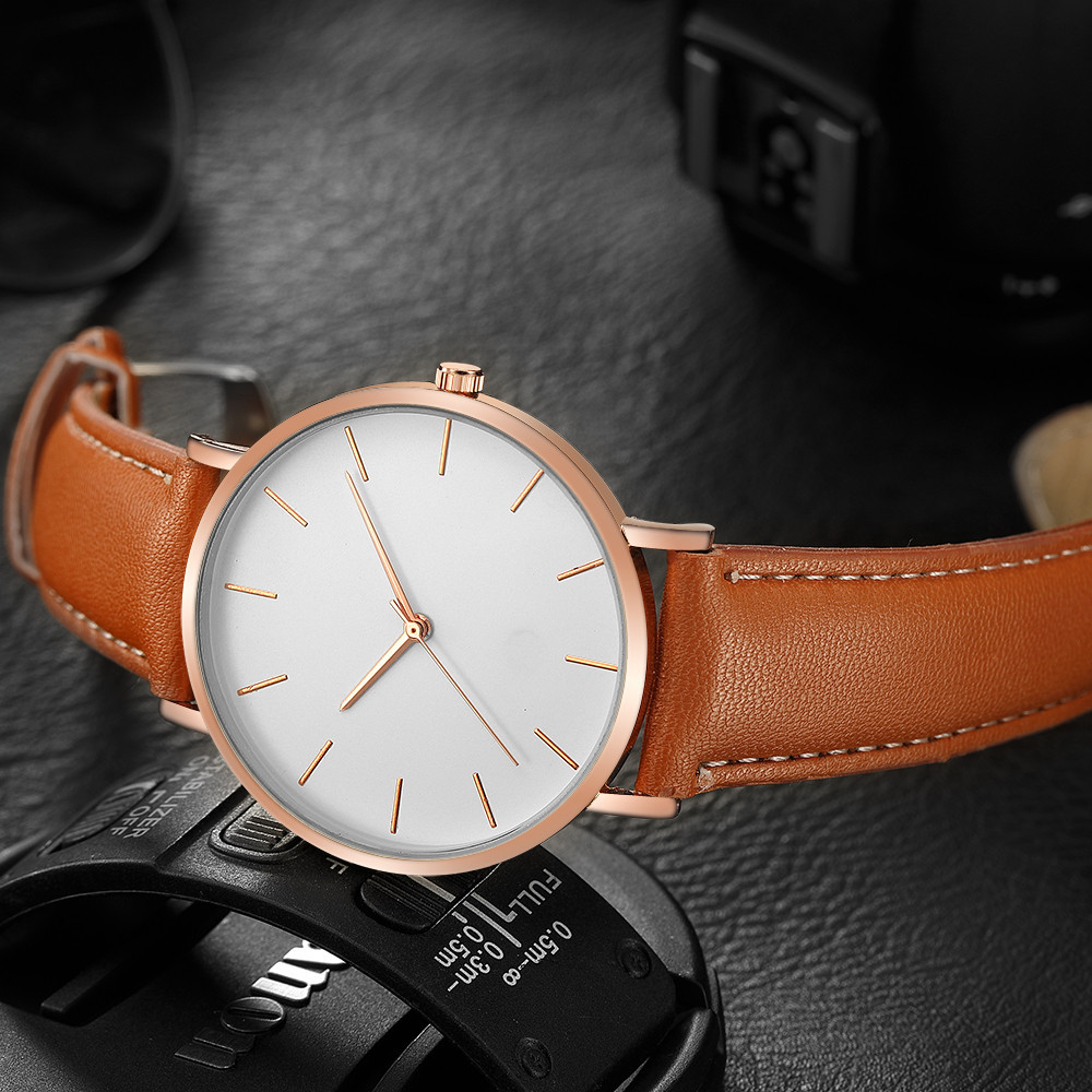 สไตล์เรียบง่าย Analog ควอตซ์ M - Luxury Watch Maker บทวิจารณ์และราคา